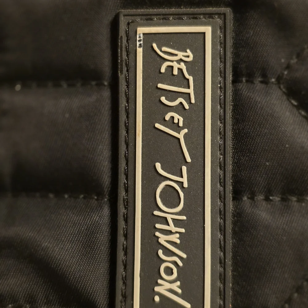 Betsey Johnson Black Quilted Heart Cosmetic Bag Rainbow Zipper